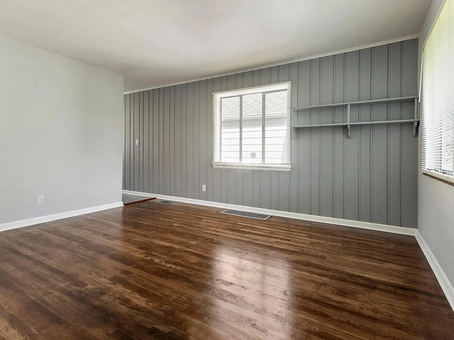 2 bed, 728 sqft, $1,750 — Photo 4