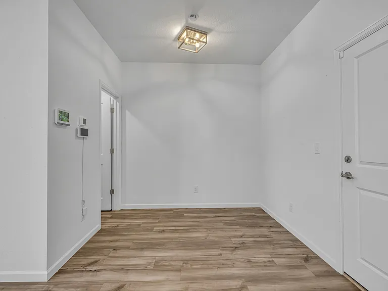 18152 Caffey Dr — Photo 9