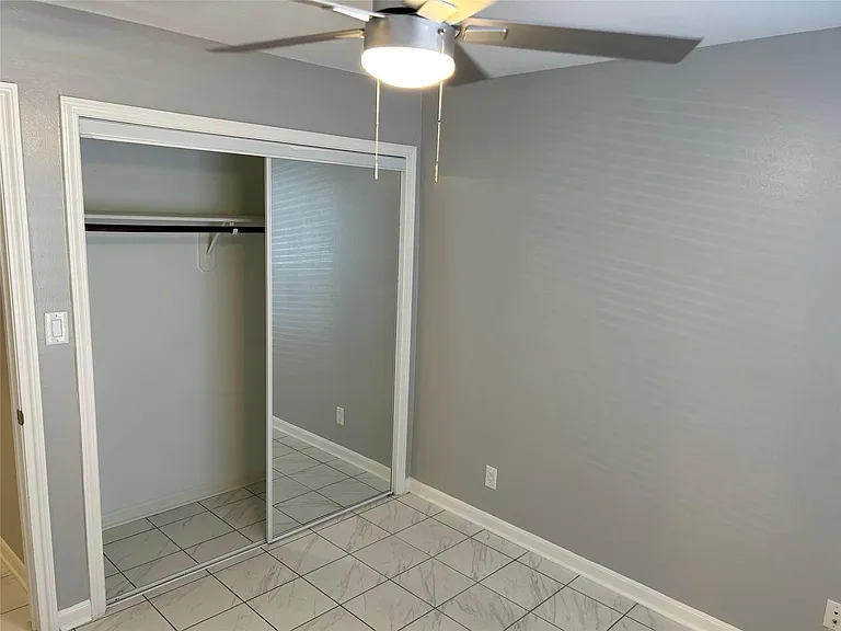 1880 White Oak Dr #103 — Photo 6