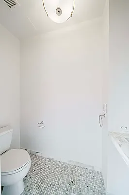 Rented by Douglas Elliman | media 22