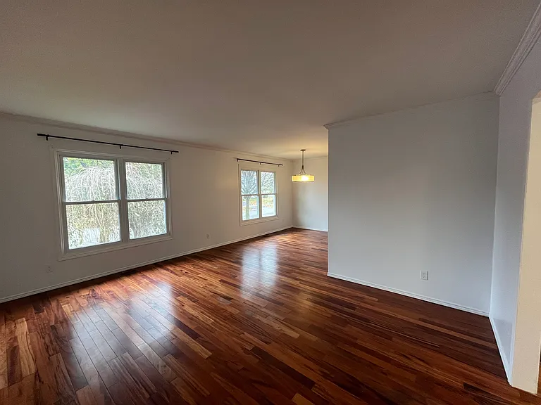 16 Dauphin Ave #1 — Photo 2