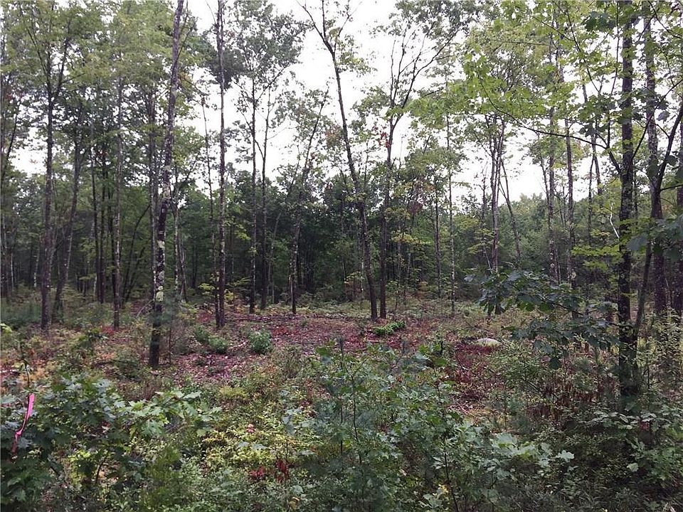 2nd image of off Howitt Road