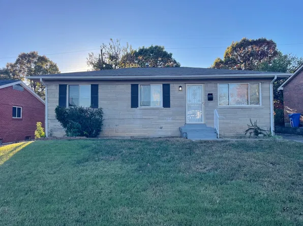 1013 Saint Martins Ave, Lexington, KY 40511