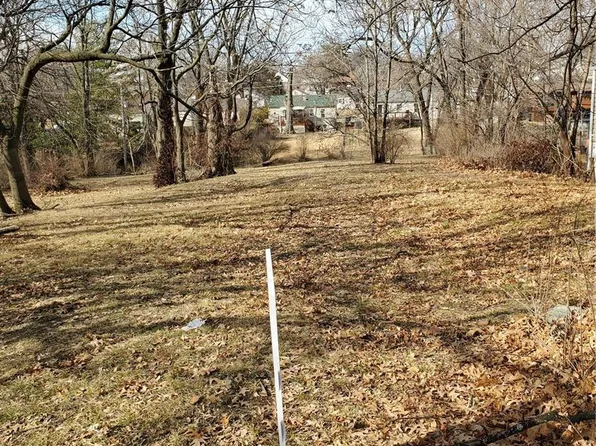 1441 W Billon Ave, Saint Louis, MO 63139