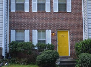 295 Hamilton Ct, Marietta, GA 30068