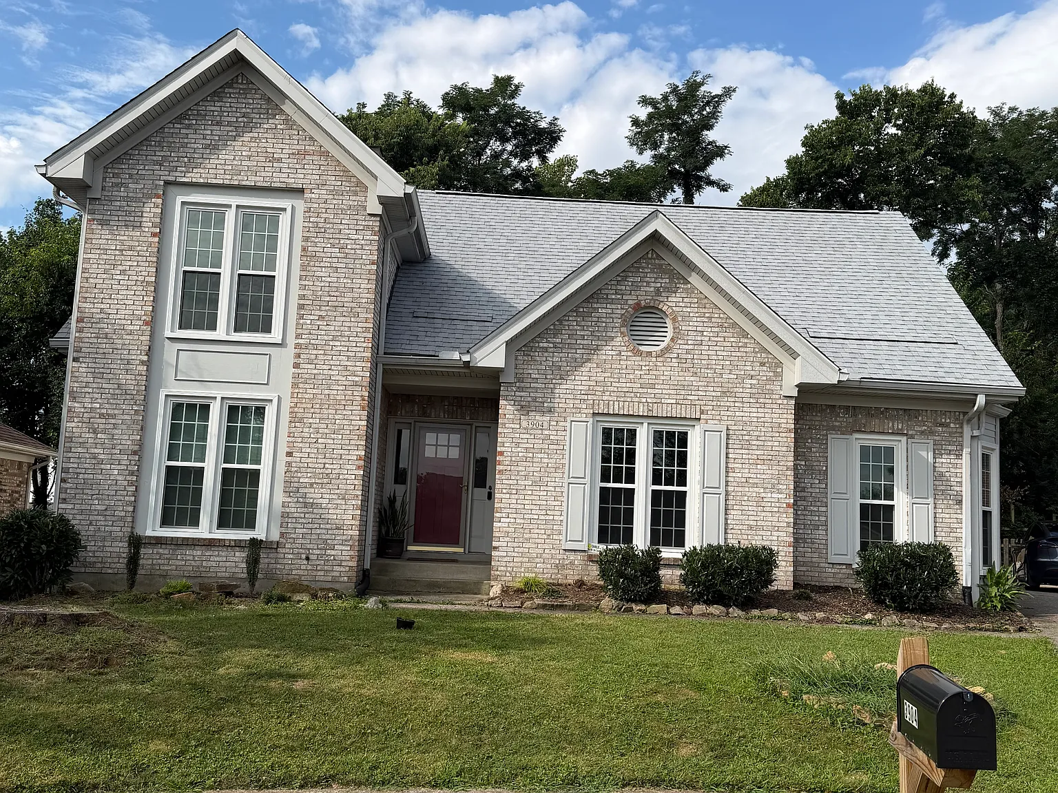 3904 Vantage Pl — Photo 1