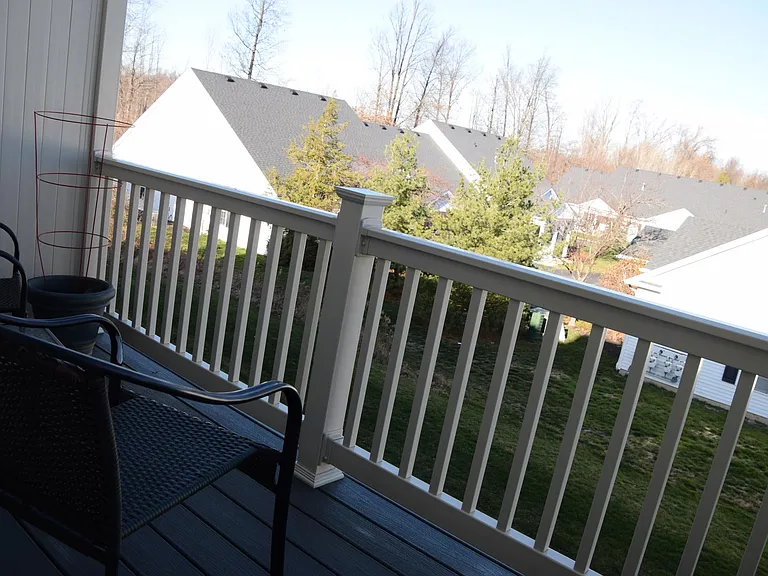 Balcony access from Kitchen/Dinning