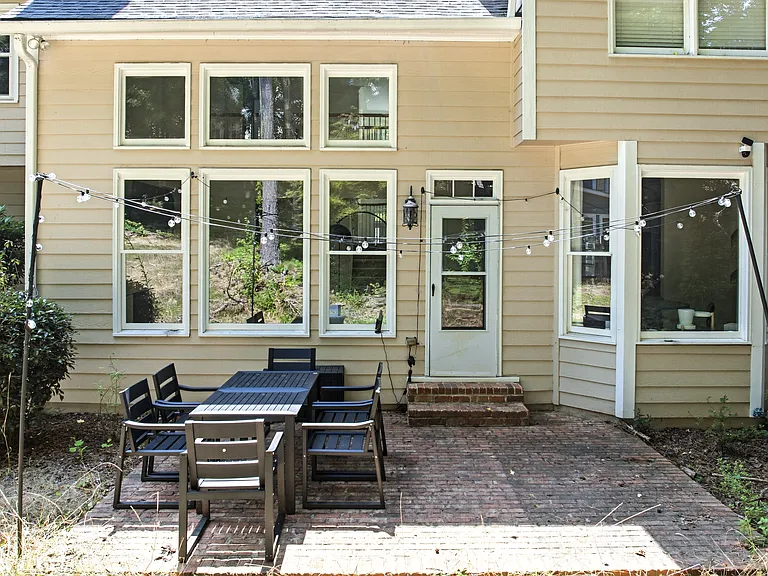 5008 Highland Oaks Ct SE — Photo 36