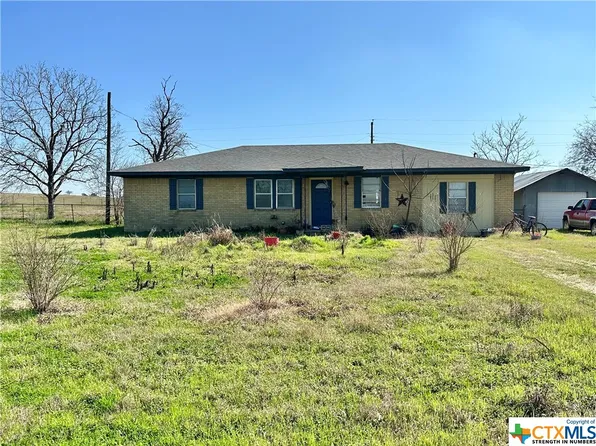 228 Cedar Grove Rd, Rockdale, TX 76567