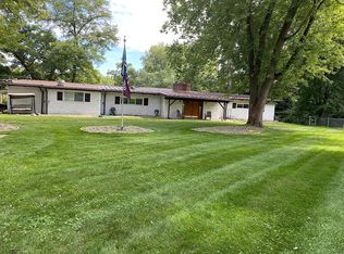 1945 Champlain Dr, Niles, MI 49120