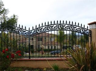 18501 Pinecone Ln, Riverside, CA 92504