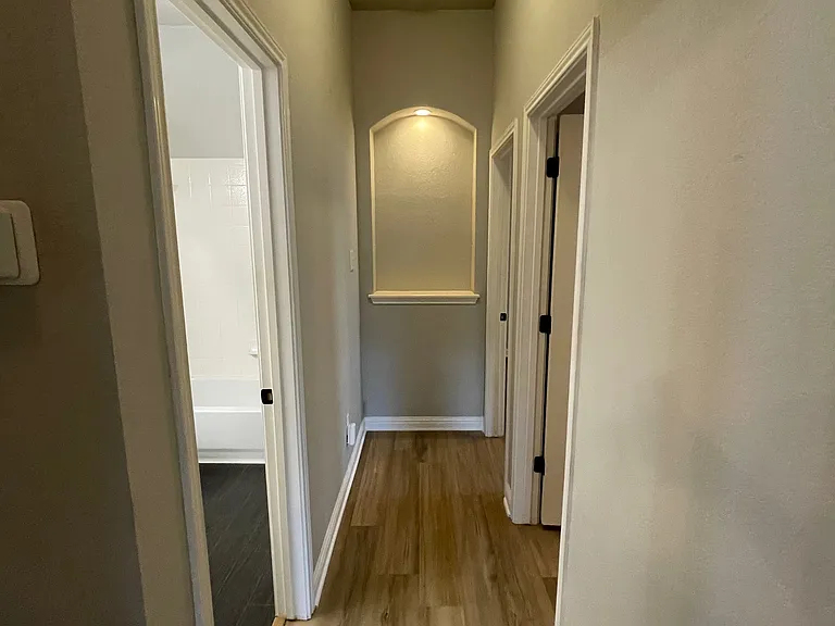 10025 Mount Rainier Dr — Photo 26