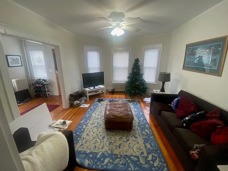 9 Wright Ave #1 — Photo 1