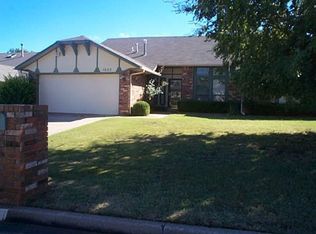 1032 NW 167th St, Edmond, OK 73012