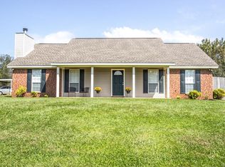 54 Cardinal Ct, Wetumpka, AL 36092