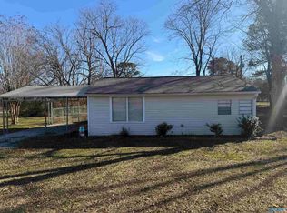 305 Thomas St, Athens, AL 35611