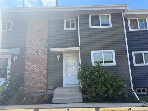 5806 61st St, Red Deer, AB T4N 6H4