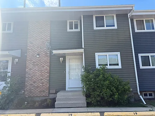 5806 61st St Photo 1