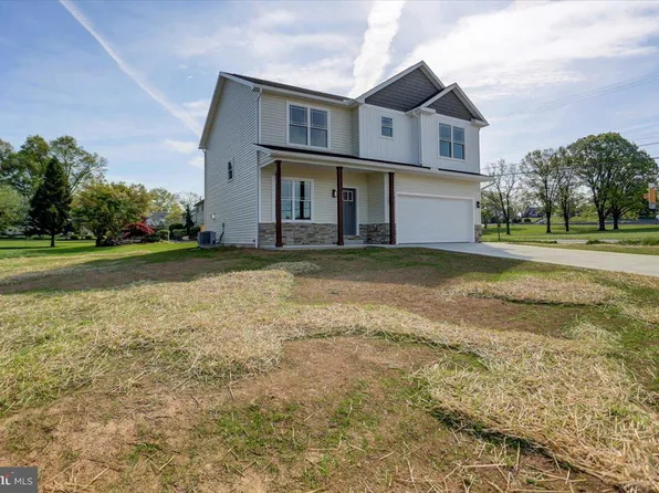 101 Logan Ln, Shippensburg, PA 17257