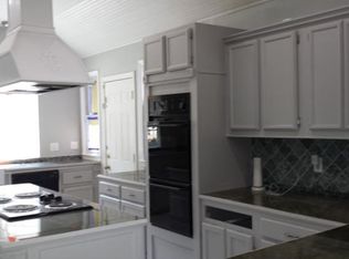 938 Hall St SW, Atlanta, GA 30310