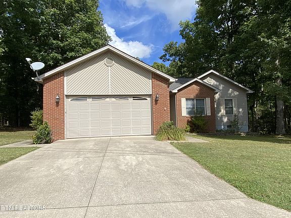 2nd image of 3229 Warpath Dr