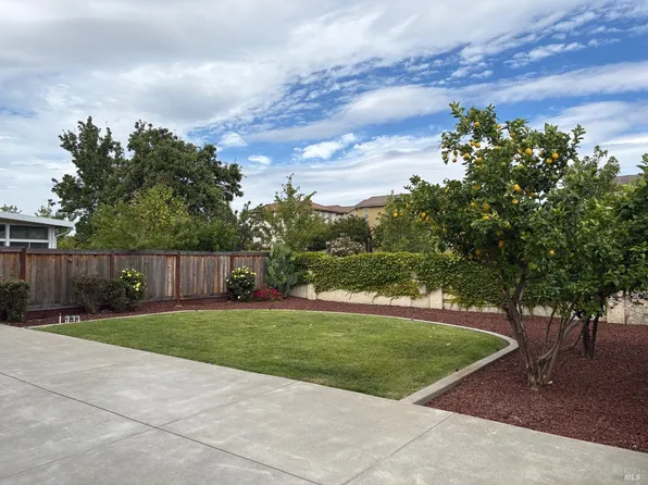 5158 Freitas Way, Fairfield, CA 94533