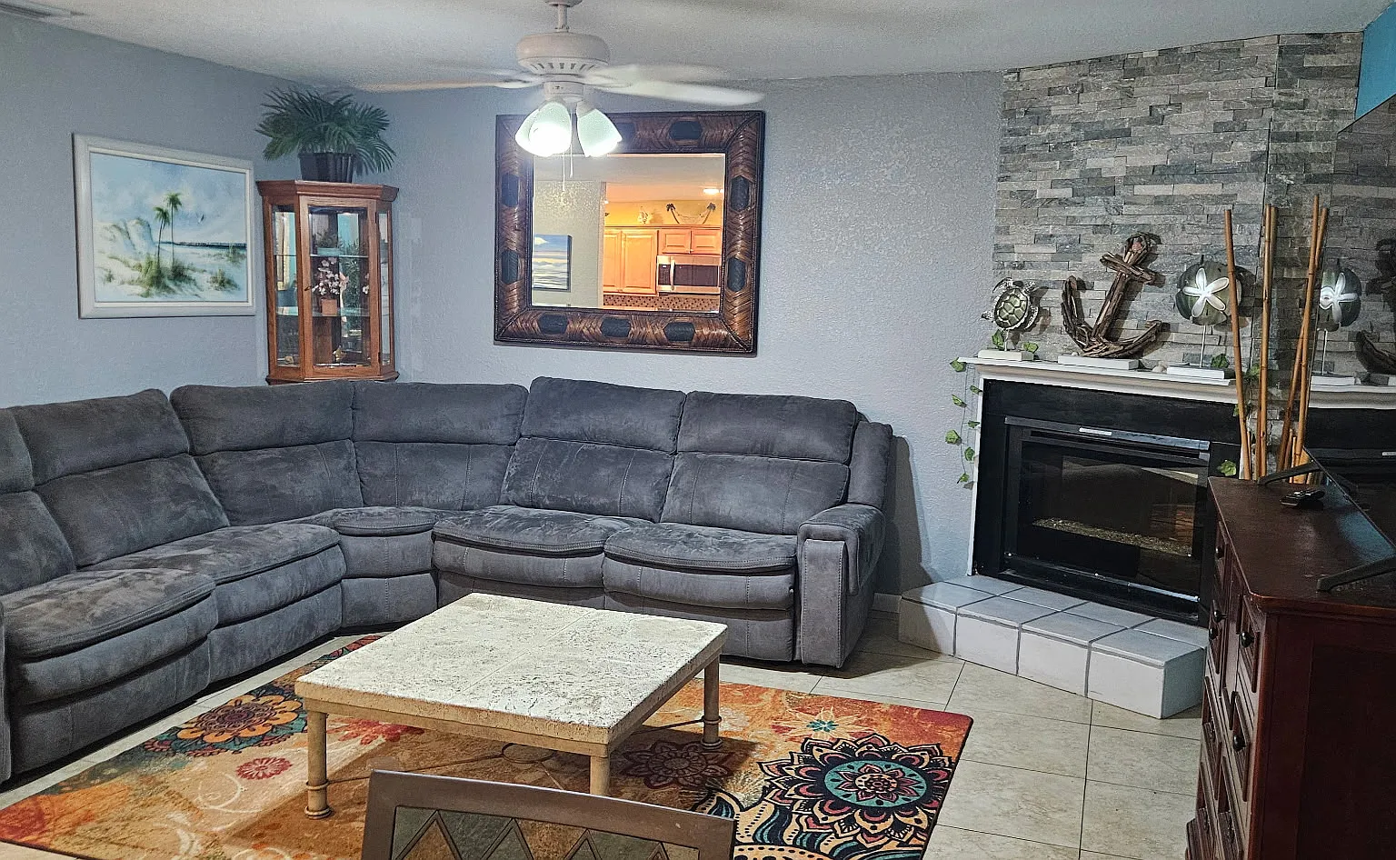 3 bed, 1700 sqft, $3,300 — Photo 1