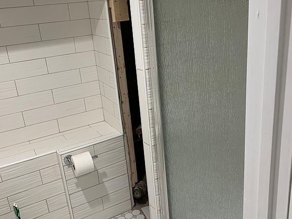 3rd image of 45 Glover Ave