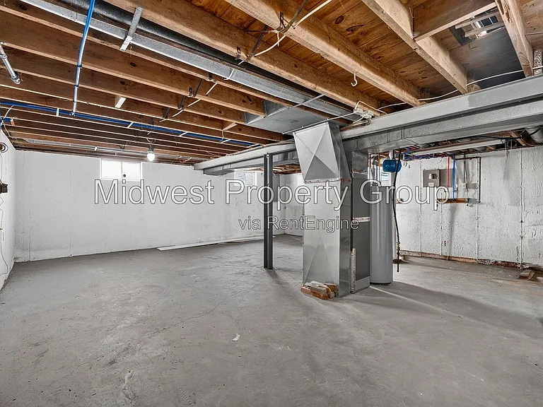 338 Lancashire Rd — Photo 18