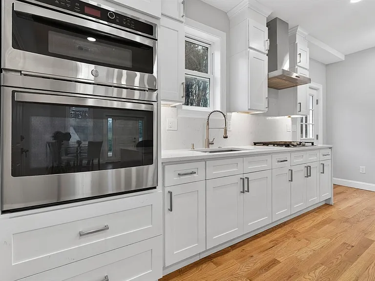 72 Westborough Rd #1 — Photo 8