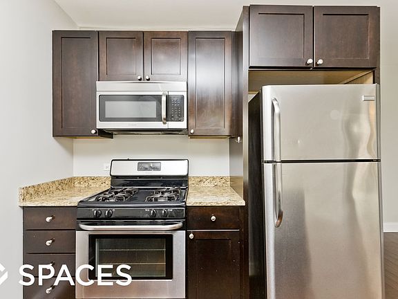 2nd image of 1464 S Michigan Ave APT 205A