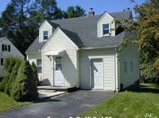 24 Maple Ave, Meriden, CT 06450