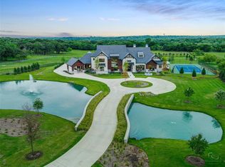 245 E Bob Jones Rd, Southlake, TX 76092