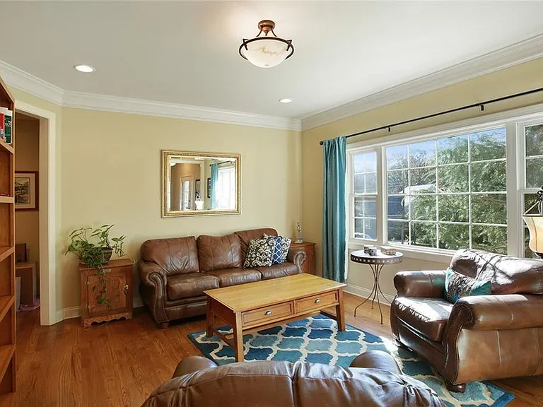 1084 Country Ln NE — Photo 4