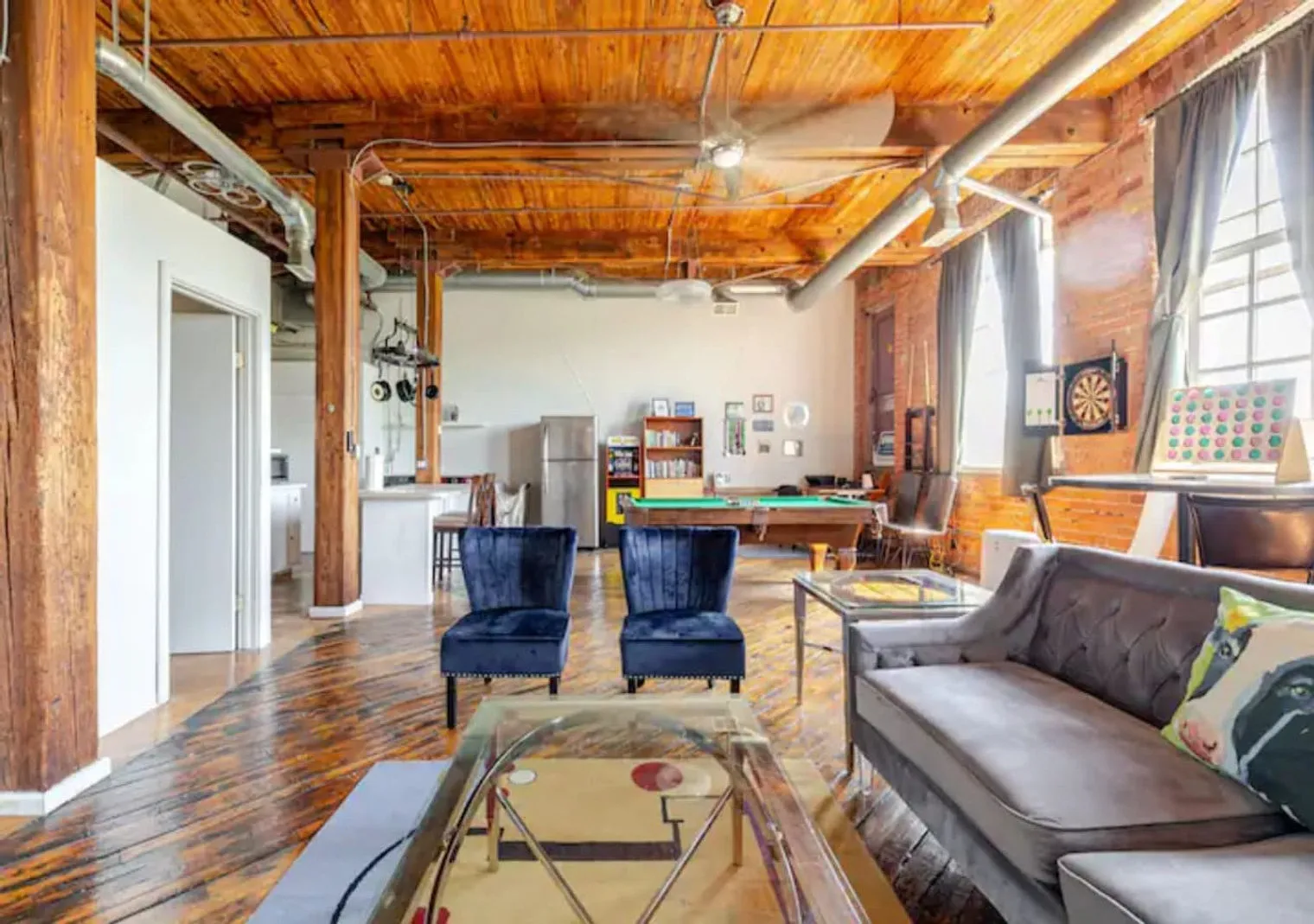 1 bed, 1.0 bath, $1,866 — Photo 1