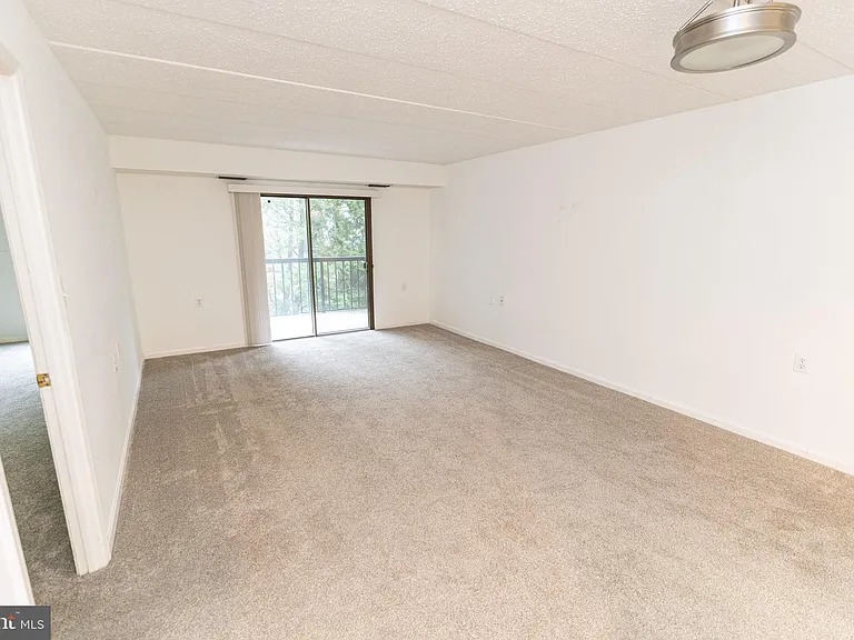 227 Canal Park Dr #206 — Photo 14