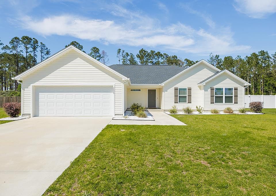 1st image of 2625 Naples Ln