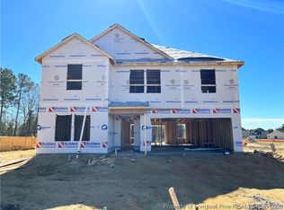 3647 Winesap Rd, Hope Mills, NC 28348