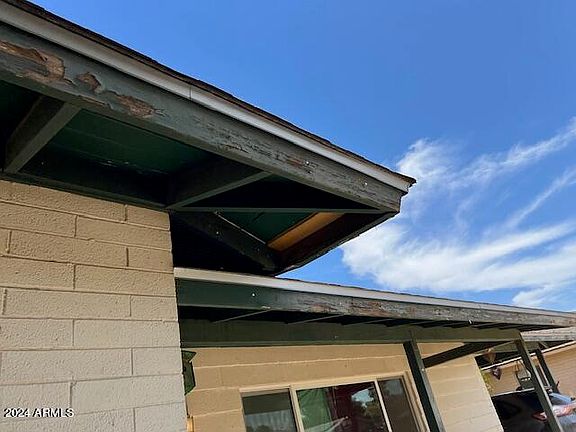 5th image of 2302 W MEADOW Drive