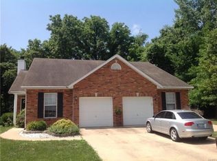 184 Northbay Ct, Glen Carbon, IL
