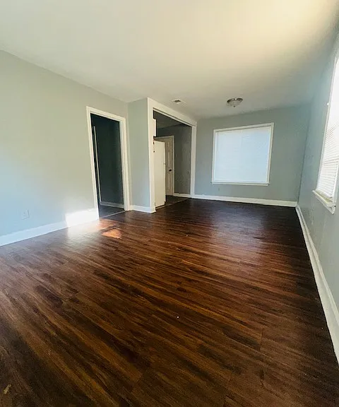 4134 Leroy Ave — Photo 2