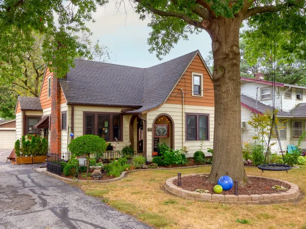 2904 48th St, Des Moines, IA 50310