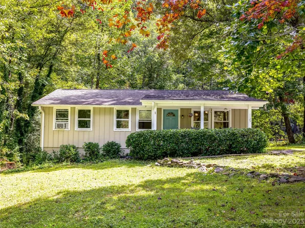 1125 Probart St, Brevard, NC 28712