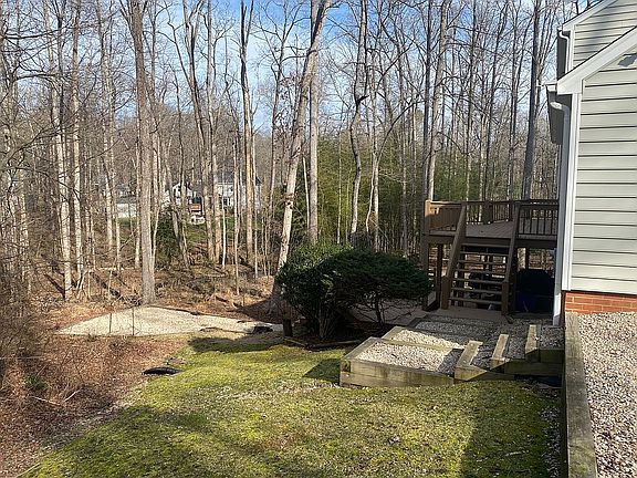 4th image of 1202 Lauren Pl