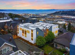 2206 D 11th Ave W, Seattle, WA 98119