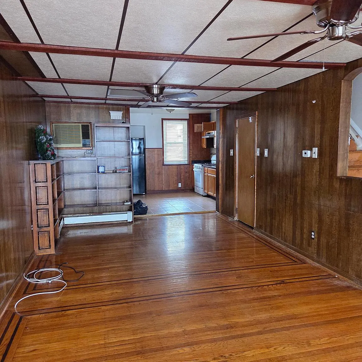 3 bed, 1086 sqft, $1,700 — Photo 3