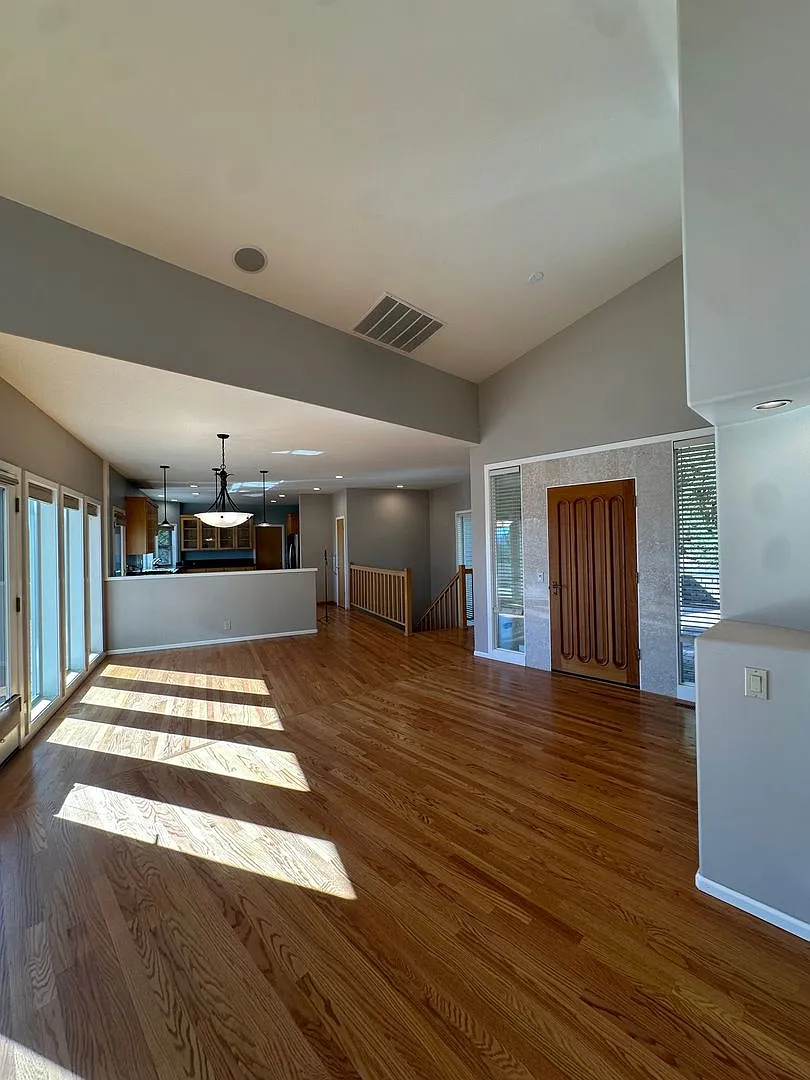 Unique 5-Bedroom Bend Home with Mountain Views & Separate Lower-Level Living Space — Photo 4