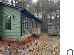 34 Robinson St, Newnan, GA 30263