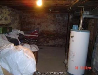 2nd image of 2515 W Lombard St