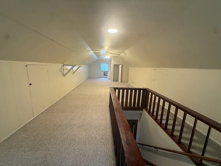 2213 Oakdale Ave — Photo 7